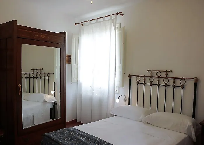 Casina Dei Preti 팜스테이 콘베르사노